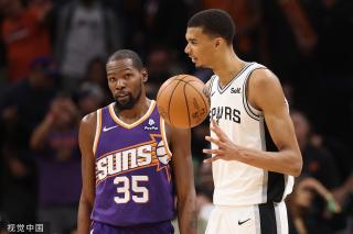 击却显得极 击却显得极