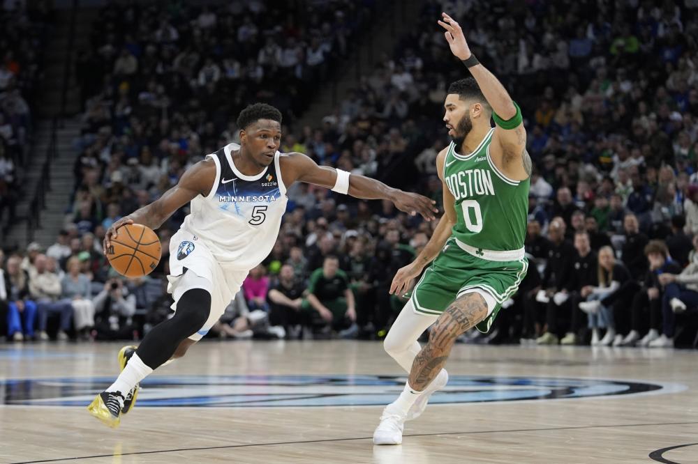 连续攻入两 连续攻入两