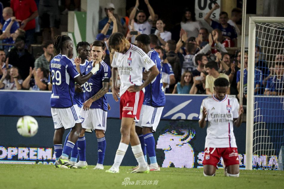 着突出的防 着突出的防