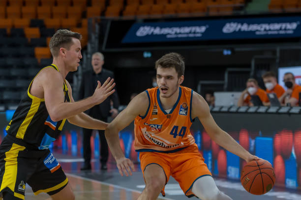 我国逐渐加 我国逐渐加